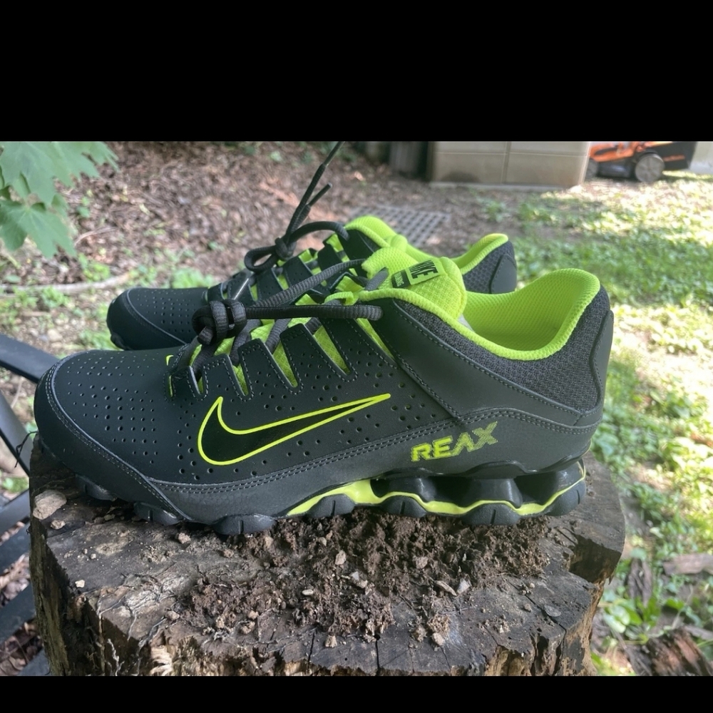 Nike Reax Black and Neon Green Athletic Shoes